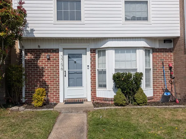 3756 Governors Way, Virginia Beach, VA 23452