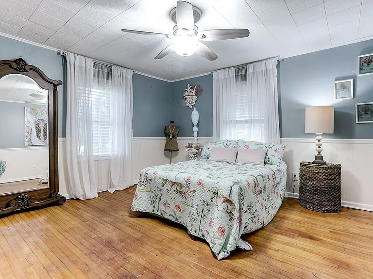 4449 Shady Lake Dr — Photo 12