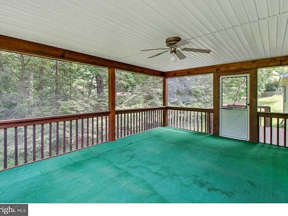3rd image of 86 W Mill Station Dr