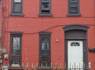 263 Powell Ave, Newburgh, NY 12550