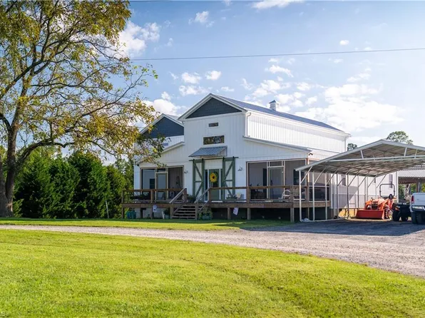 106 Grants Home Trl #A, Ararat, NC 27007