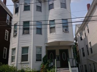 9 Sunset St, Roxbury, MA 02120
