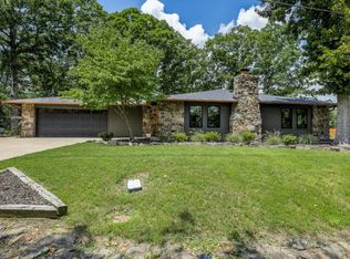 8981 Williams Rd, Rogers, AR 72756