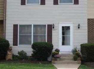 827 Meadowlark Dr, Harrisonburg, VA 22802
