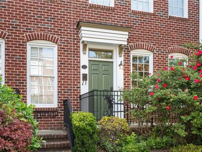 304 Martin Luther King Jr Dr, Greensboro, NC, 27406
