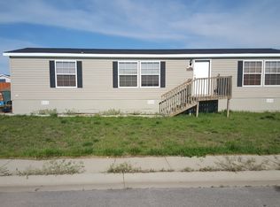 1706 Plumcreek Ave, Gillette, WY 82716