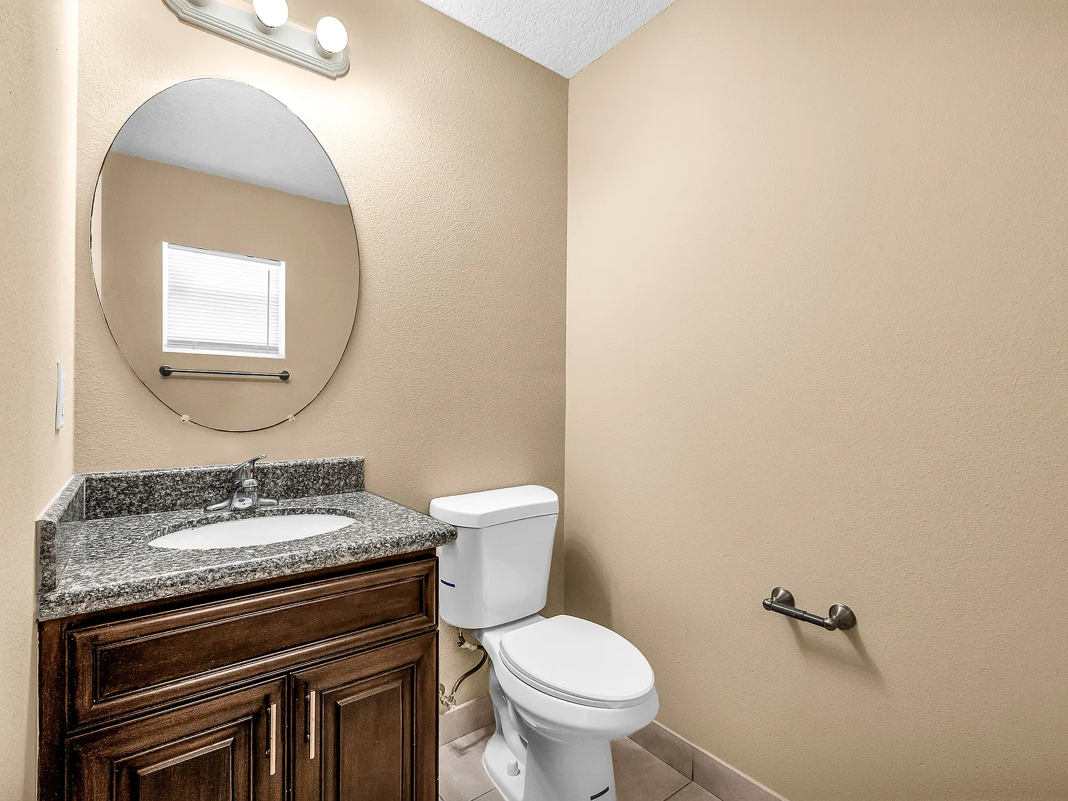 3 bed, 2.5 bath, 1450 sqft, $2,999 — Photo 4