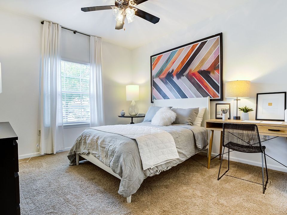 The Vinoy at Innovation Park Apartment Rentals with Virtual tours