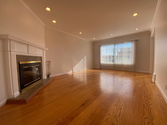2nd image of 3236 Cabrillo St #3236
