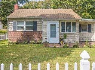 480 Washington Ave, Patchogue, NY 11772