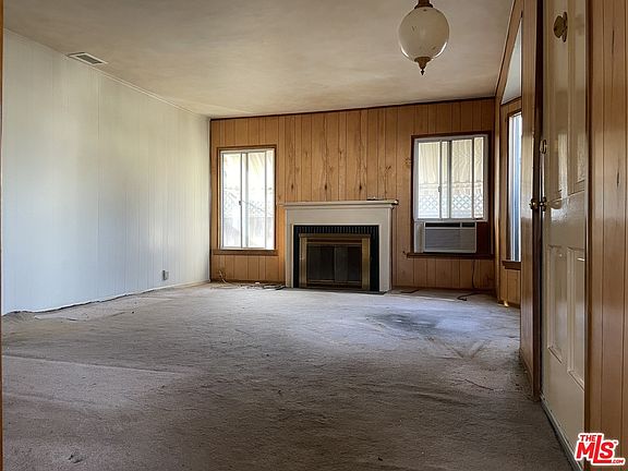 4th image of 11216 Barman Ave