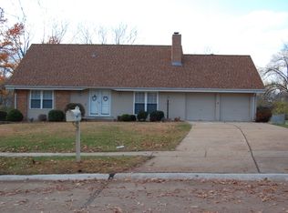 1777 Bent Twig Ln, Saint Louis, MO