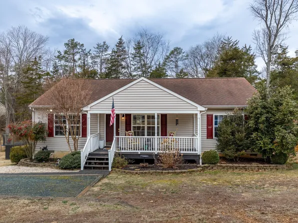 760 Jefferson Dr, Palmyra, VA 22963