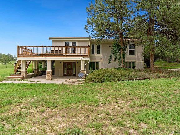 3rd image of 3023 Ponderosa Rd