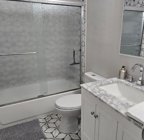 W Lakeside Dr — Photo 11