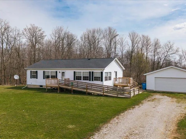 4291 Waldron Rd, North Adams, MI 49262