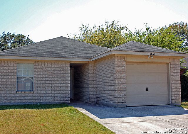 1st image of 9262 Encino Vlg