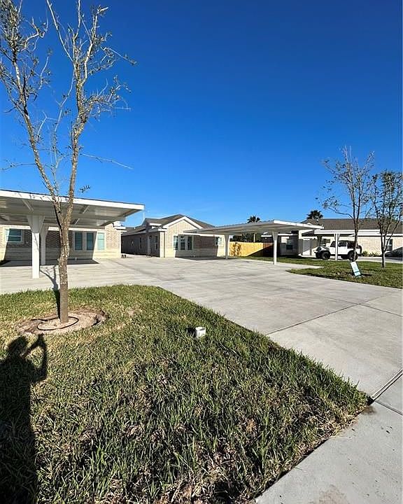 1st image of 5600 Sandpiper Ave #3