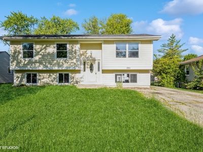 1701 Meadow Ln, McHenry, IL, 60050