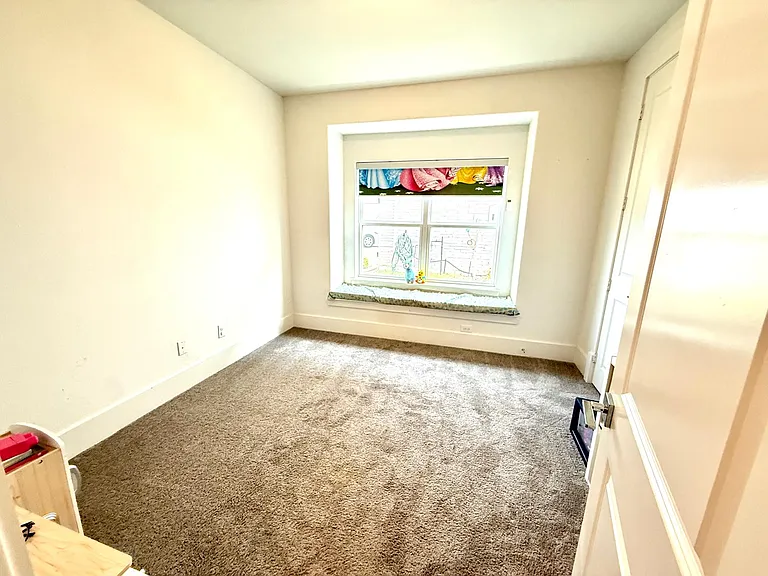 4878 Limousine Ln — Photo 13