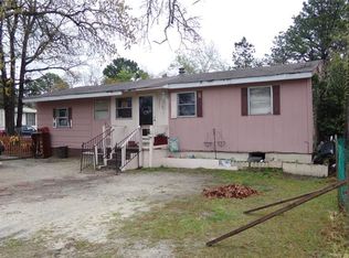 3225 Princess Ann Dr, Fayetteville, NC 28306