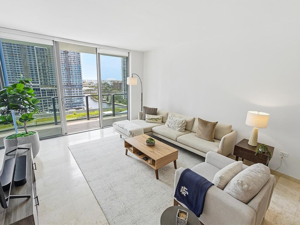 1st image of 68 SE 6th St #1106
