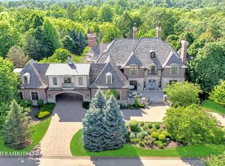 8 Brooke Ln, South Barrington, IL 60010