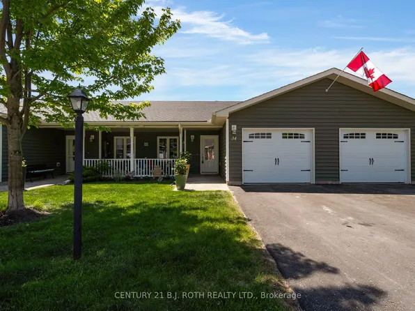 34 Chamberlain Cres, Penetanguishene, ON L9M 0A6