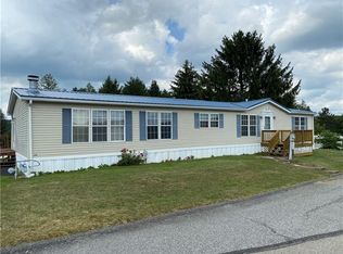 439 Hammersmith Dr, Indiana, PA 15701