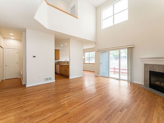 3rd image of 557 Wild Ridge Ln