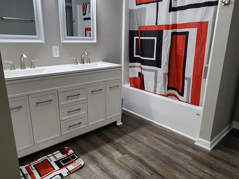 362 Washington Dr #4 — Photo 8