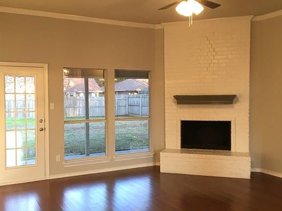 4th image of 6812 Megan Ln