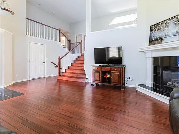 3rd image of 5343 Kenton St