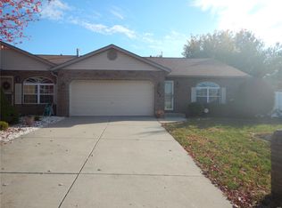 342 Westline Ct, Shiloh, IL 62221