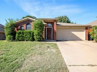 10209 Maria Dr, Fort Worth, TX 76108