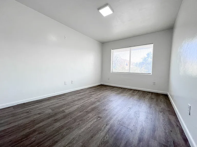 521 S Federal Hwy #5 — Photo 12
