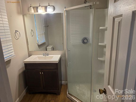 4th image of 3219 Aspendale Ln