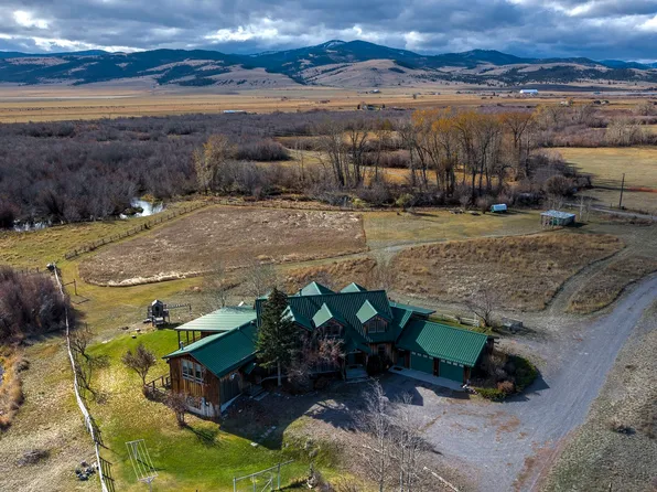 8976 Phantom Spring Ln, Canyon Creek, MT 59633