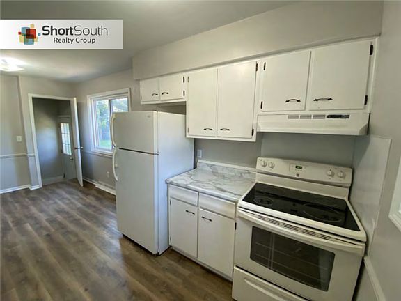 2nd image of 4017 Burchfield St #4017