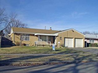 2039 S Volutsia St, Wichita, KS 67211