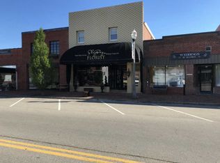 110 W Main St, Mountain City, TN 37683