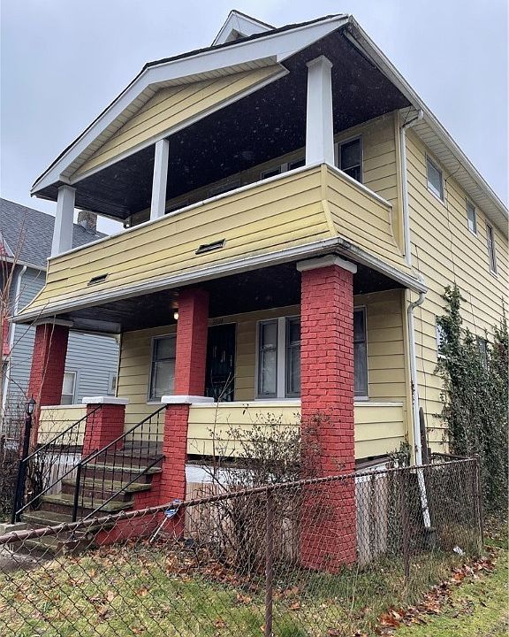 1st image of 2924 E 125th St