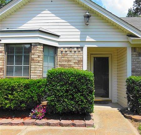 3rd image of 2506 Pinson Dr