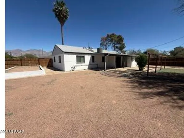 5302 E Peach St, Tucson, AZ 85712