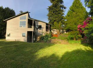 21024 Damson Rd, Lynnwood, WA 98036