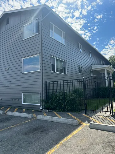 810 W 25th Ave #3 Photo 1