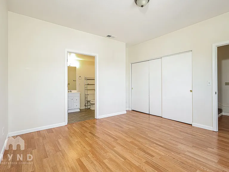 2150 Sutro St #G4 — Photo 9