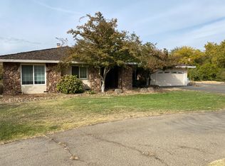 17311 N Tretheway Rd, Lockeford, CA 95237