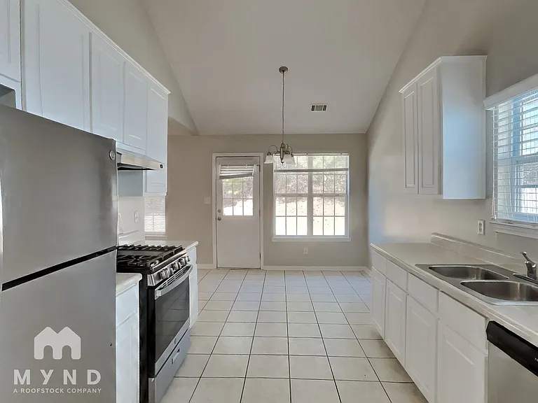 6491 Gina Agha Cir — Photo 9