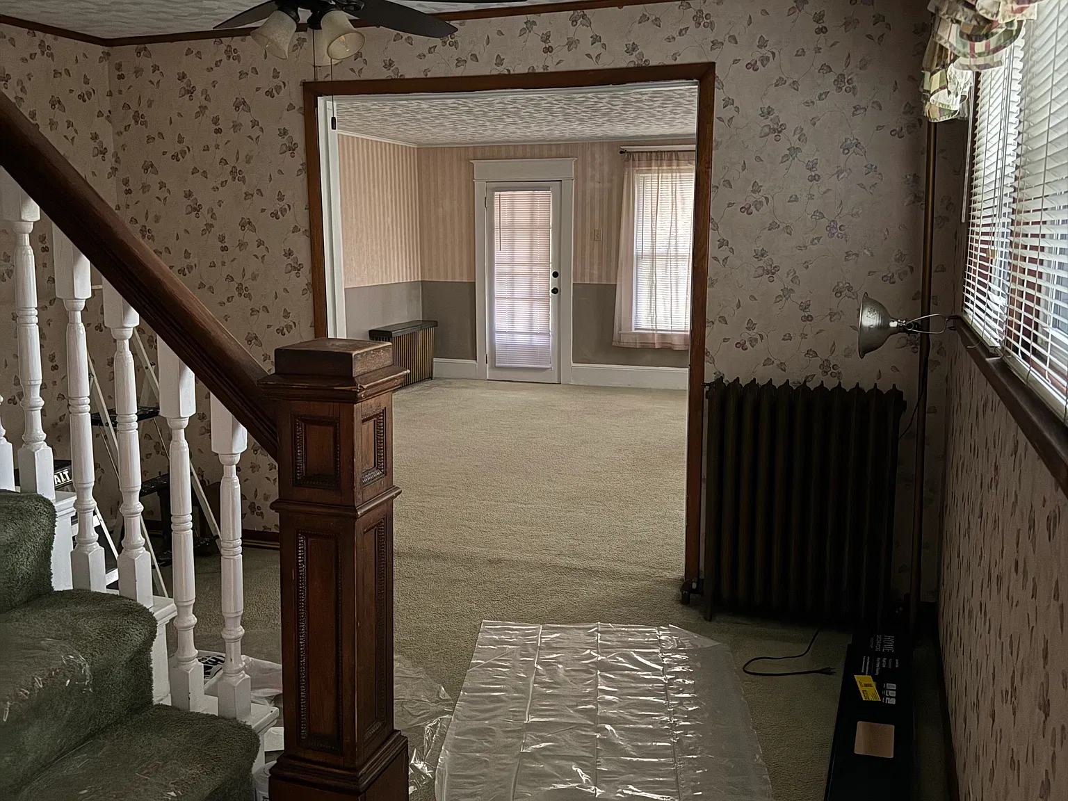 3 bed, 1100 sqft, $1,300 — Photo 4
